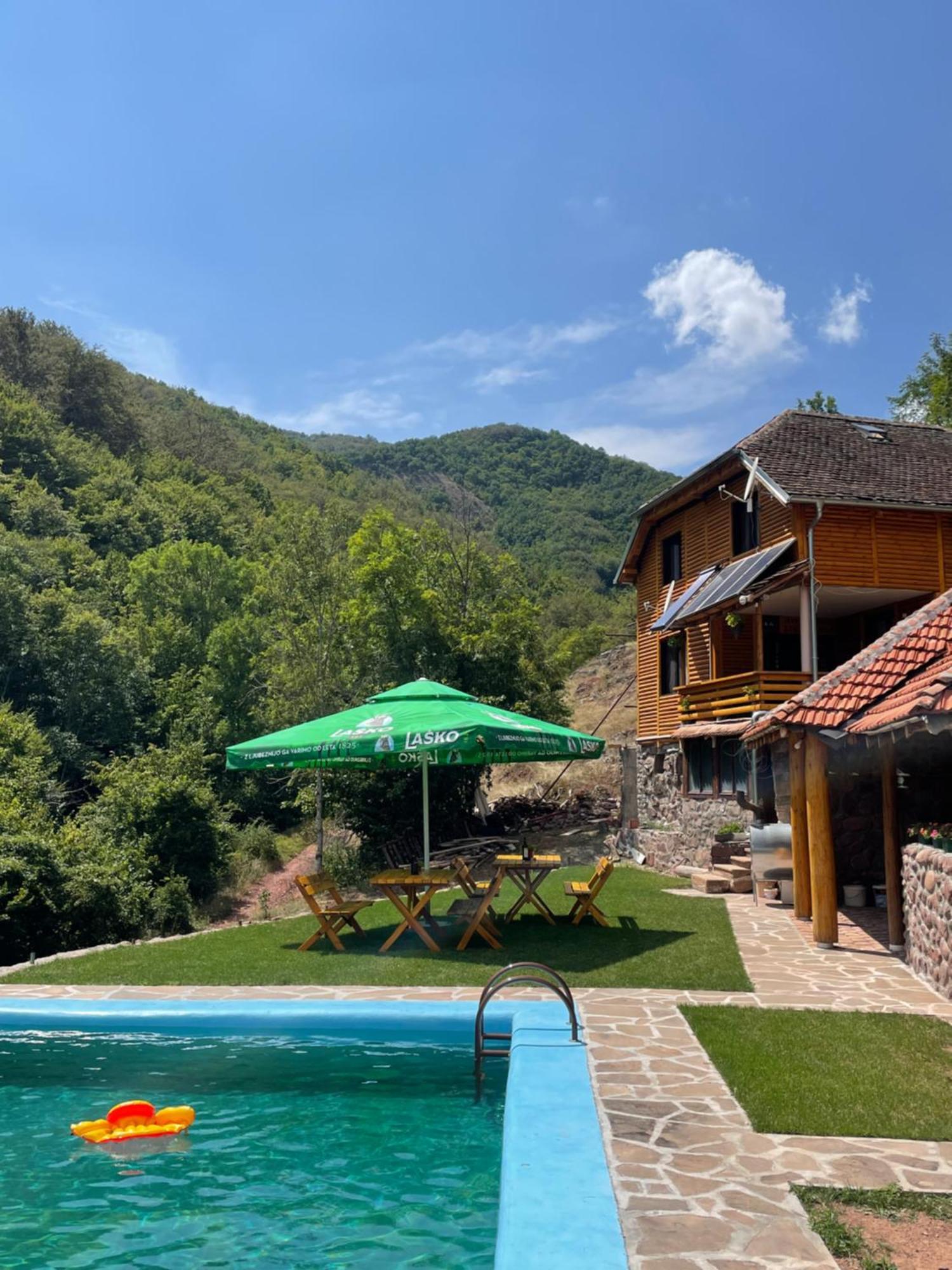 Jacimov Konak Pirot Exterior photo